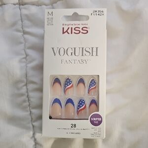 KISS Voguish Fantasy Patriotic Sculpted Nails